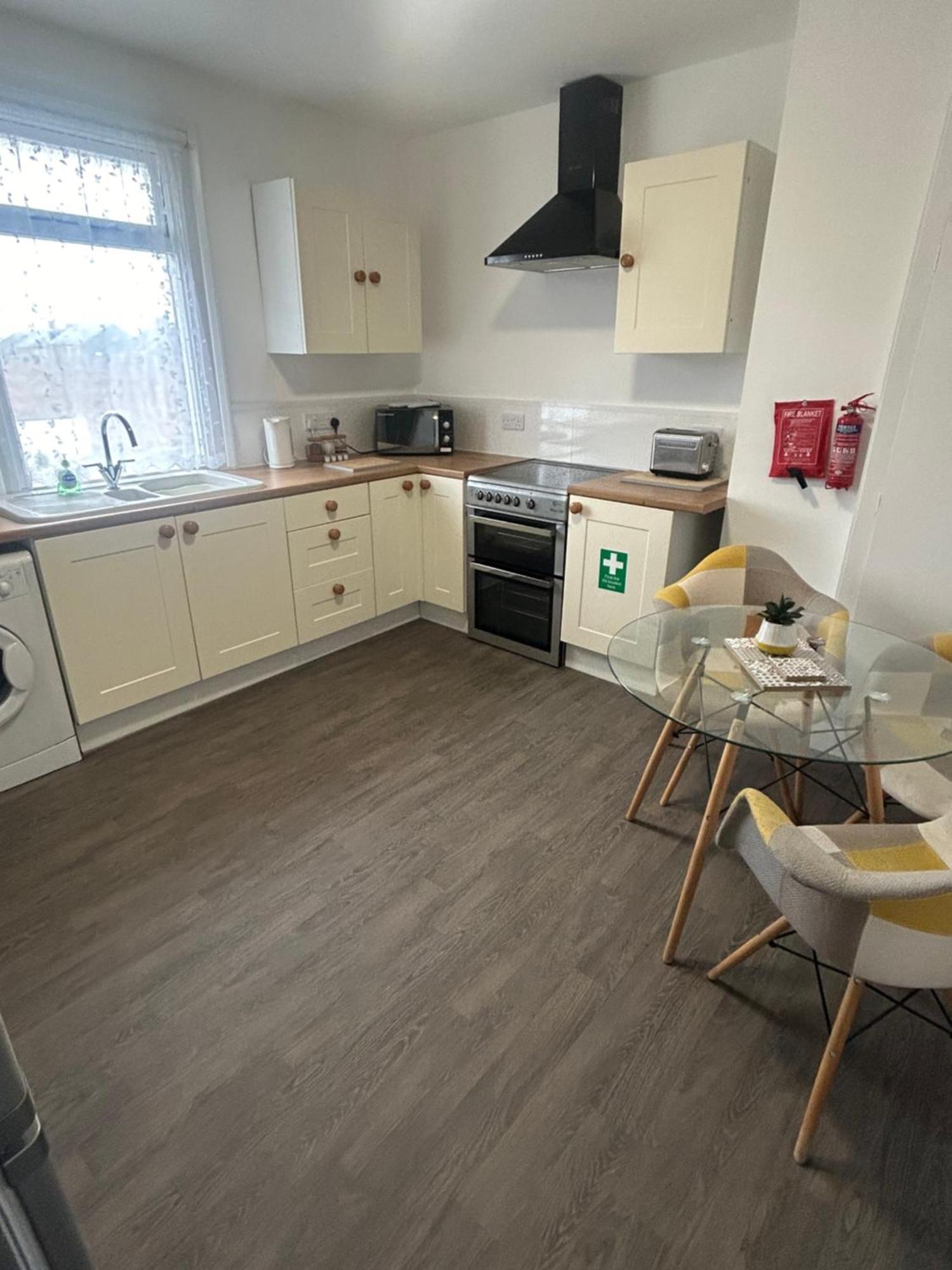 Town Centre 2 Apartment *